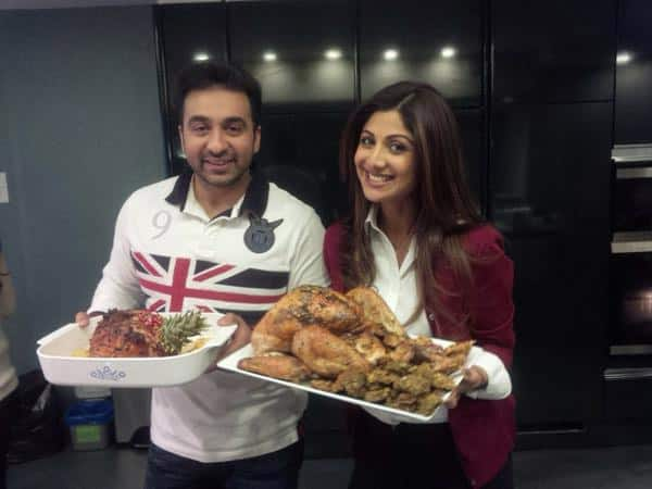 SHILPA SHETTY ‏:- Did the turkey , gammon ,stuffing with yorkshires and the  works ! Thank god fr   Jamie Oliver's tips;)  - TWITTER