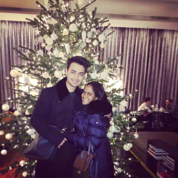 Arpita Khan Sharma :- Beautiful Christmas ! @aaysharma  - TWITTER