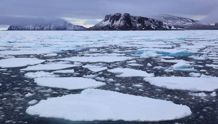 Arctic and Antarctic ice isn&#039;t melting: Expert