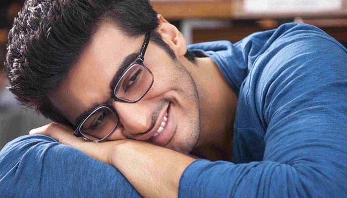 Arjun Kapoor rejoices six lakh followers on Twitter!