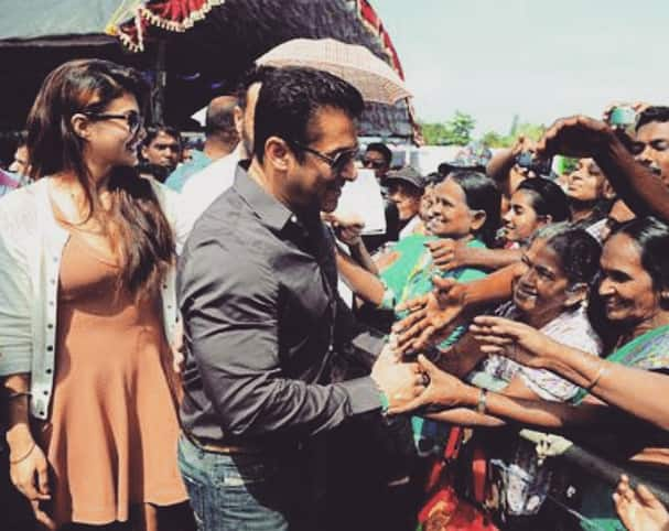 jacquelinejf2 :- #salmankhan doing what he does best! @beinghumanclothing giving sight to those who can't see, donates 300 lenses!! #srilanka #home #happy ❤ - Instagram