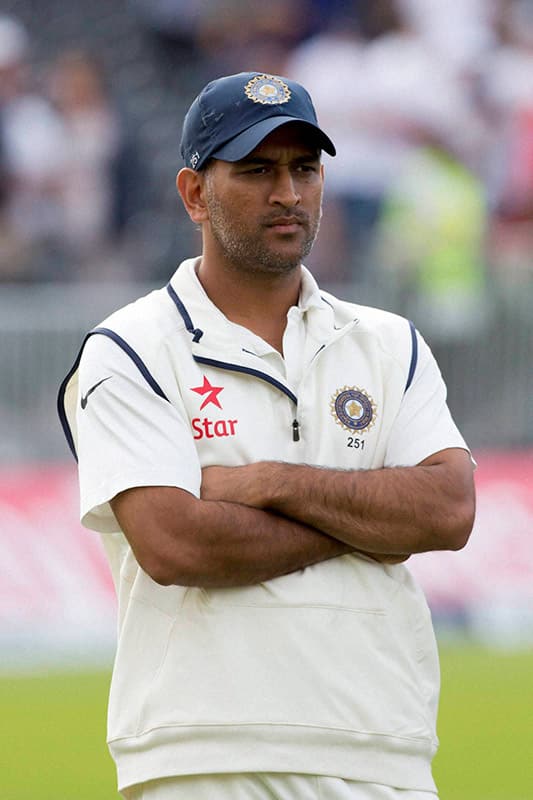 MS Dhoni's Test retirement