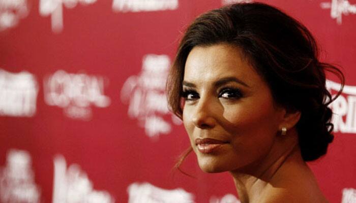 Eva Longoria bitten by monkey