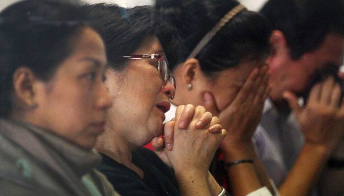 Area for search of missing AirAsia flight demarcated; first funeral held