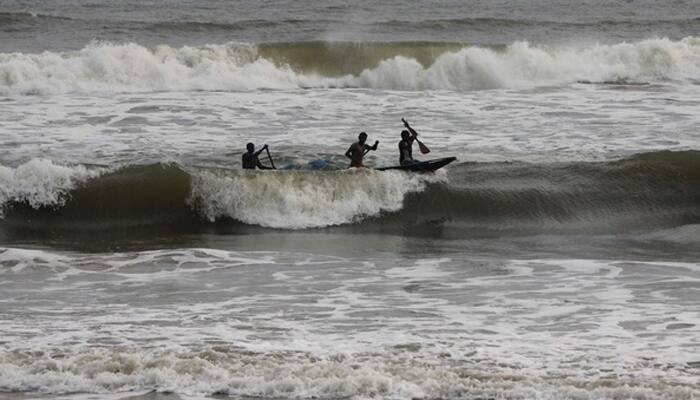 Pakistan Captures Two Boats Carrying 12 Indian Fishermen In