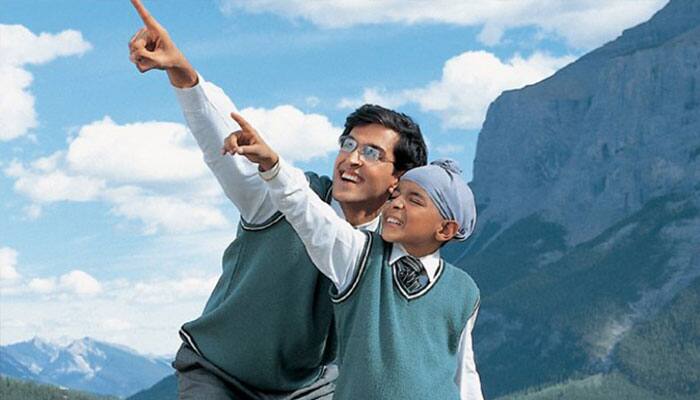 Roshan Junior charmed all his fans with his childish demeanour in this movie. Hrithik plays the role of Rohit who is a spirited mentally disabled young man who befriends an alien. Hrithik's performance was commended by everybody and the movie became a phenomenal success.
