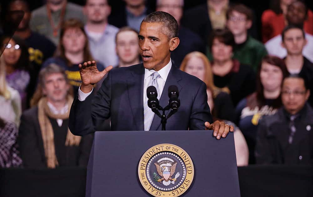 President Barack Obama speaks at Pellissippi State Community College.