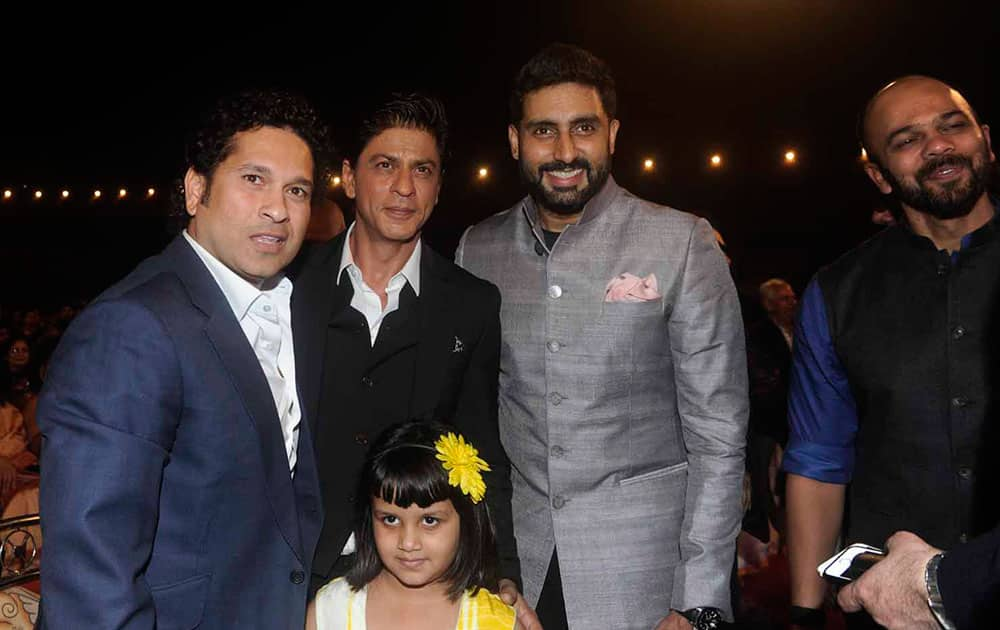 Sachin Tendulkar, Shah Rukh Khan, Abhishek Bachchan and Rohit Shetty during the Umang Mumbai Police Show 2015 in Mumbai. -dna