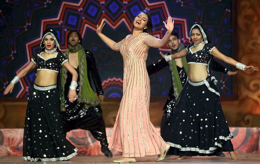 Bollywood actor Sonakshi Sinha performs during the Umang Mumbai Police Show 2015 in Mumbai.