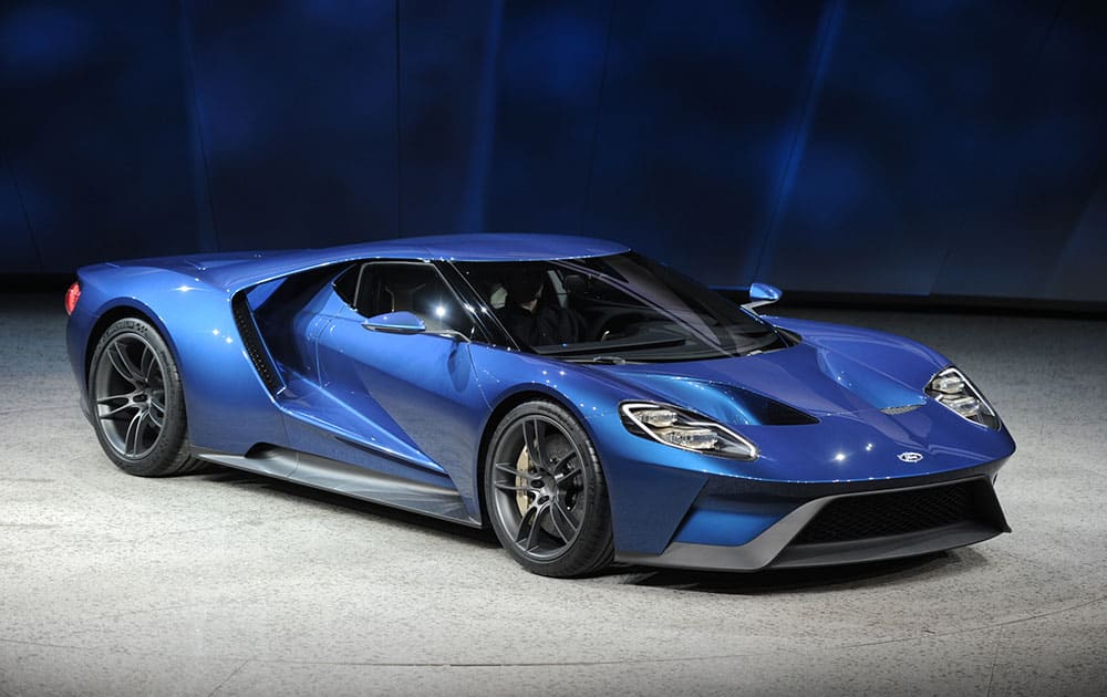 Ford unveiled the Ford GT, a super car that will go into production next year, at the North American International Auto Show in a special unveiling inside Joe Louis Arena Downtown.