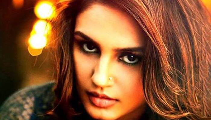 Stepped out of my comfort zone in &#039;Badlapur&#039;: Huma Qureshi