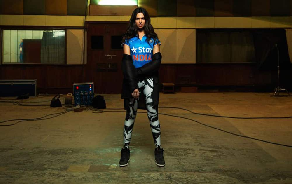 VOGUE India :-@deepikapadukone shares the first look at @Nike's Team India jerseys. -twitter
