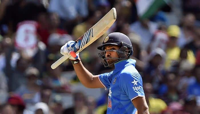 Brief verbal spat between Rohit Sharma and David Warner in 2nd ODI