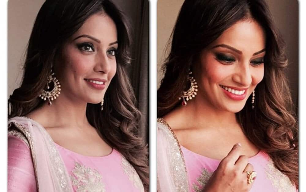 Wearing beautiful jewellery by PC Jewellers:) - instagram @bipashabasu