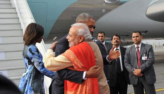 PM Narendra Modi welcomes Barack Obama -twitter@PIB India