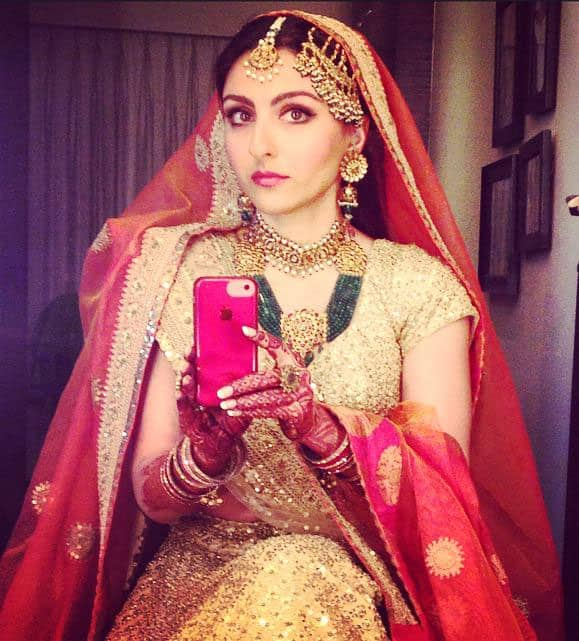 My last selfie as a single lady!! - twitter @sakpataudi