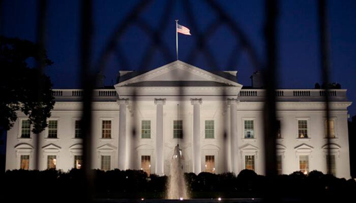 Secret Service recovers `device` from White House grounds