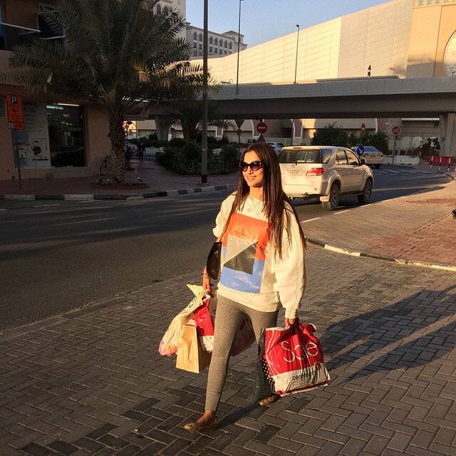 #dubai #shopping #sun #bros photography #masti .. - instagram @gauaharkhan