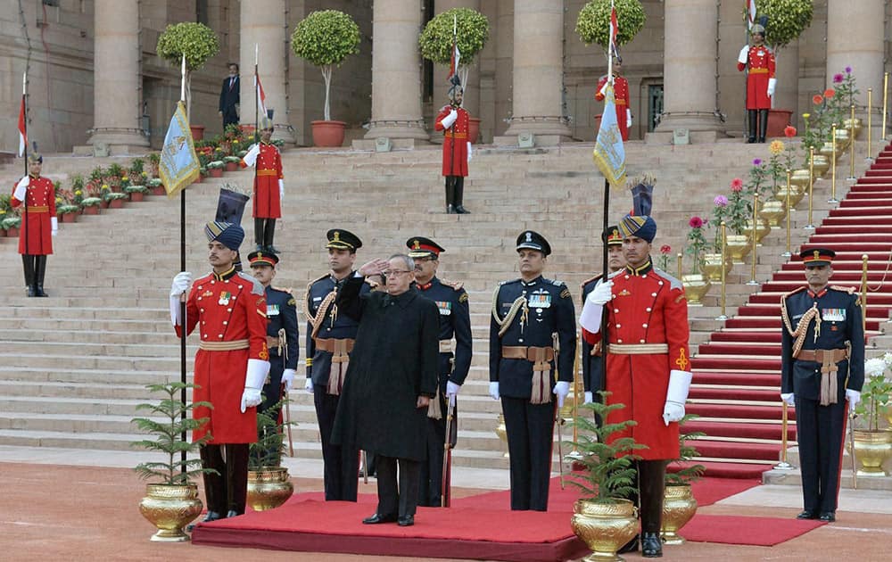 President Pranab Mukherjee before leaving for Beating Retreat ceremony from forecourt of Rashtrapati Bhavan in New Delhi.