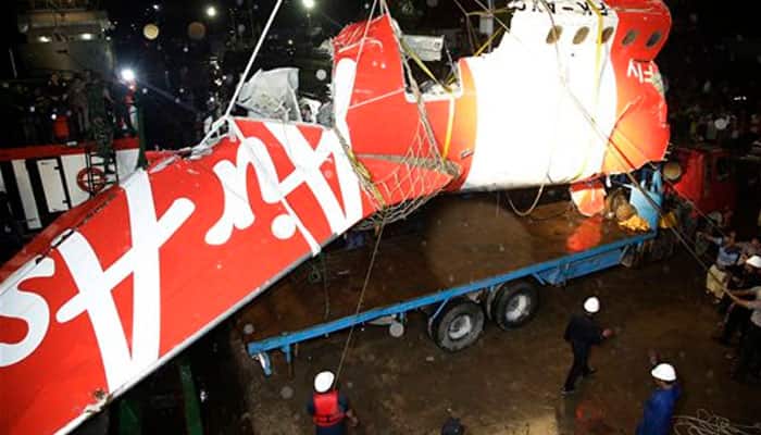 AirAsia captain left seat before jet lost control: Report