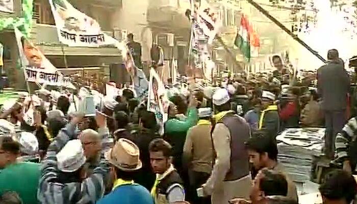 AAP supporters celebrate huge lead in early trends