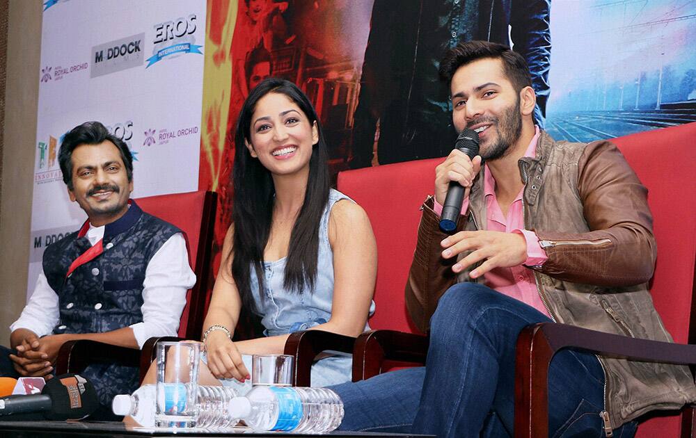 Varun Dhawan, Yami Gautam and Nawajuddin talking to the media during the promotional event of their upcoming movie Badlapur in Jaipur.