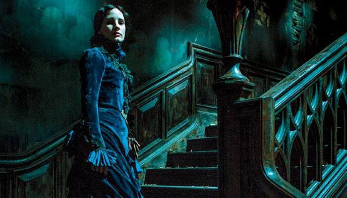 &#039;Crimson Peak&#039; trailer released