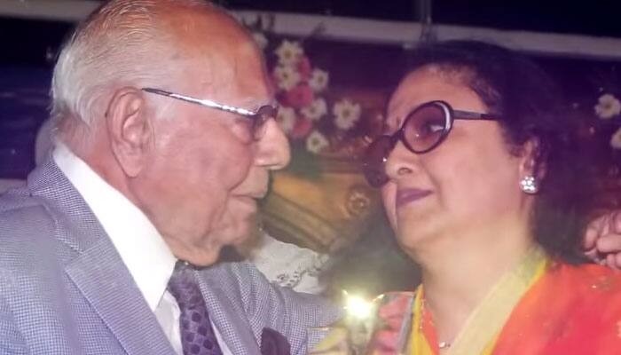 When Ram Jethmalani smooched actress Leena Chandravarkar