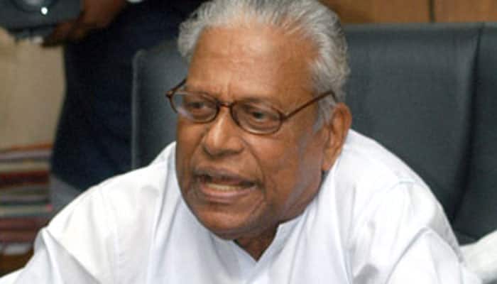 CPI(M) meet ends on stormy note; Achuthanandan defiant