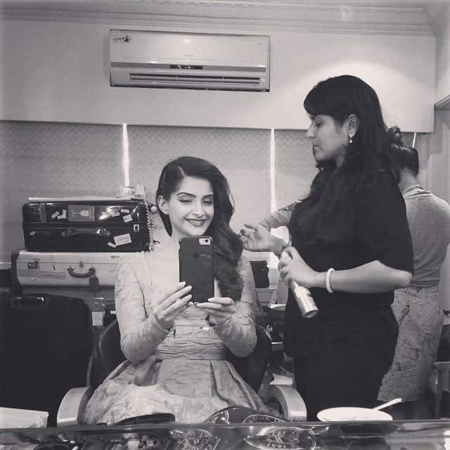 Sonam Kapoor:- Look who's back!!!! namratasoni spraying lorealparisin wild stylers techni art and #elnett -twitter