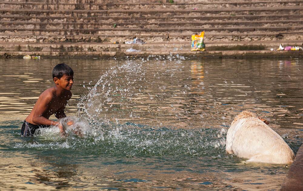 A Grade I heritage site, Banganga is a piece of Varanasi (the centre of the world, as per Hindu legends) right in the middle bustling Mumbai.