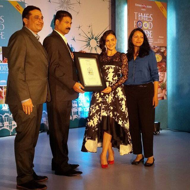 From Times Food Award #lovefood #timesaward #foodaward #smellit #tasteit #hearit #feelit #liveit #woopwoop - instagram @elliavram