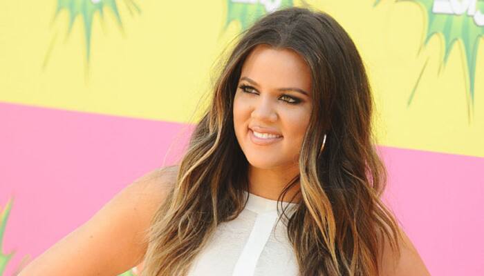 Khloe Kardashian shows off skinny figure | And More ... News | Zee News