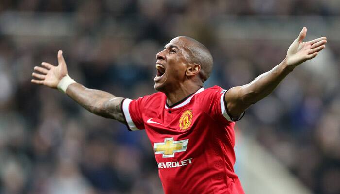 EPL Gameweek 28: Ashley Young rescues Manchester United, Chelsea preserve lead