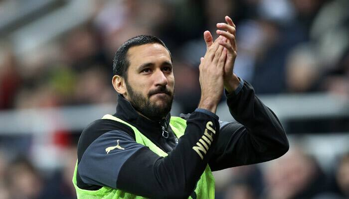 Jonas Gutierrez makes cancer return against Man Utd