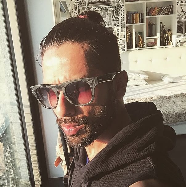 It's a camo vibe . Time to train . #imatransformer - shahidkapoor@instagram