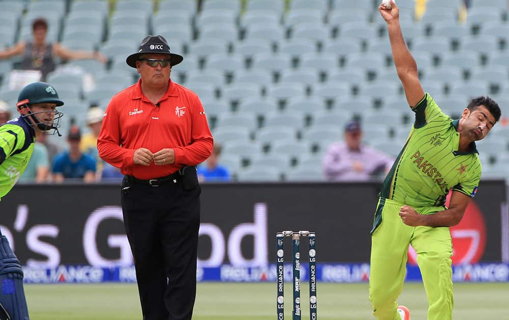 Pakistan's Sohail Khan bowls during their Cricket World Cup Pool B match against Ireland in Adelaide, Australia.