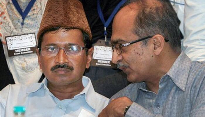 Bhushan, Yadav seek meeting with Arvind Kejriwal to end AAP row