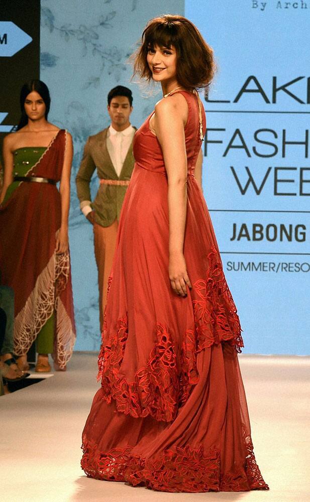 Bollywood actress Aditi Rao Hyderi walks the ramp at the Lakme Fashion Week Summer Resort 2015 in Mumbai.