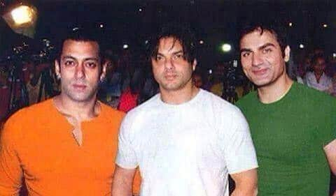 Brothers who stay together--Salman, Sohail and Arbaaz Khan
Pic Courtesy: Twitter@BeingSalmanKhan