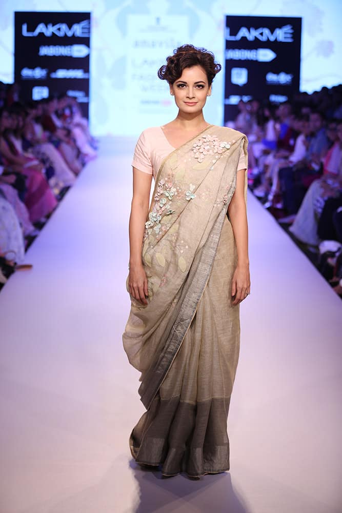 Designer Anavila Misra showcased her spring summer collection, 'A Summer Stroll' at the Lakme Fashion Week, 2015.