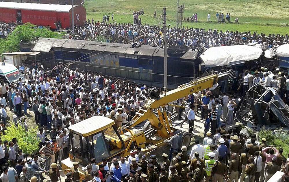 Rescue work in progress after Dehradun-Varanasi Janta Express derailed at Bachhrawan near Raebareli.