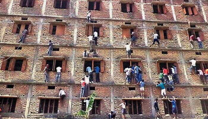 Over 900 held in anti-cheating operation in Bihar matriculation exam