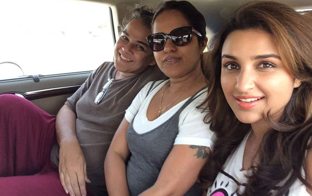 Parineeti Chopra :- Ok Cant make fun of her today. So only HAPPPPYYY BDAYYYY!!! @Nitasha22. -twitter