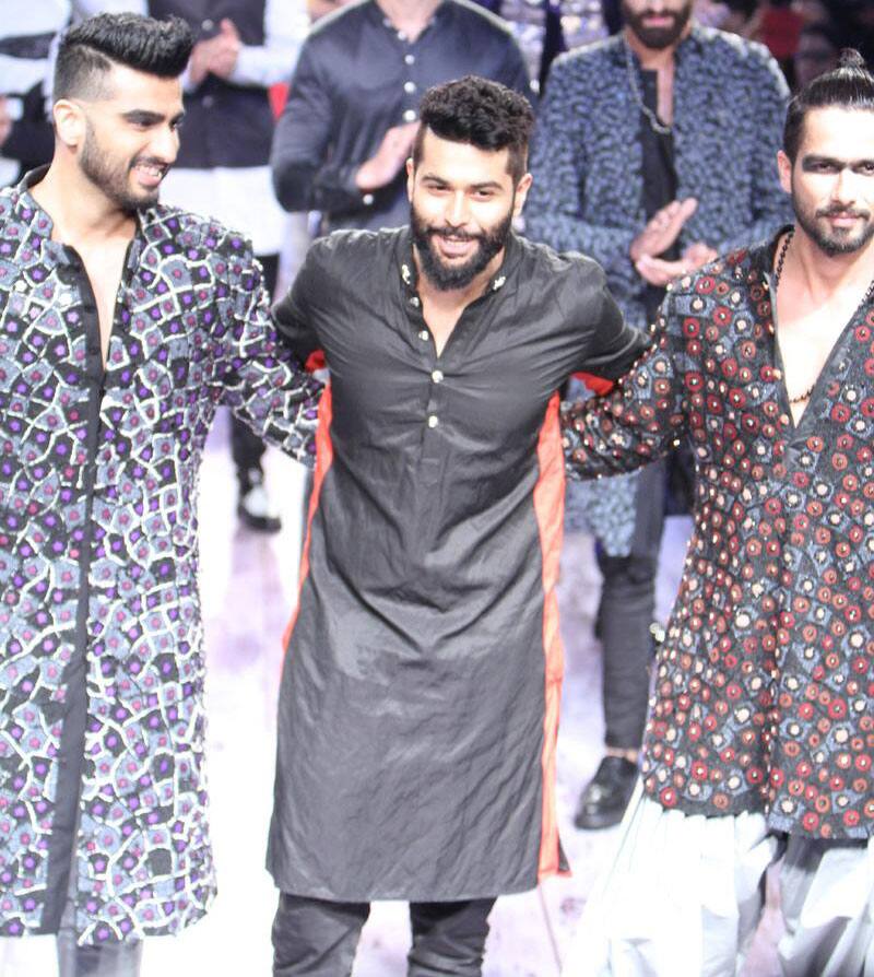 VOGUE India :-@shahidkapoor and @arjunk26 walked the ramp for @kunalrawalvibe at @LakmeFashionWk -twitter