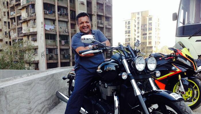 Sanjay Gupta takes day off from &#039;Jazbaa&#039; shoot for son&#039;s b&#039;day