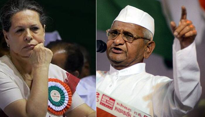 Sonia&#039;s support against Land Bill politically motivated: Anna Hazare