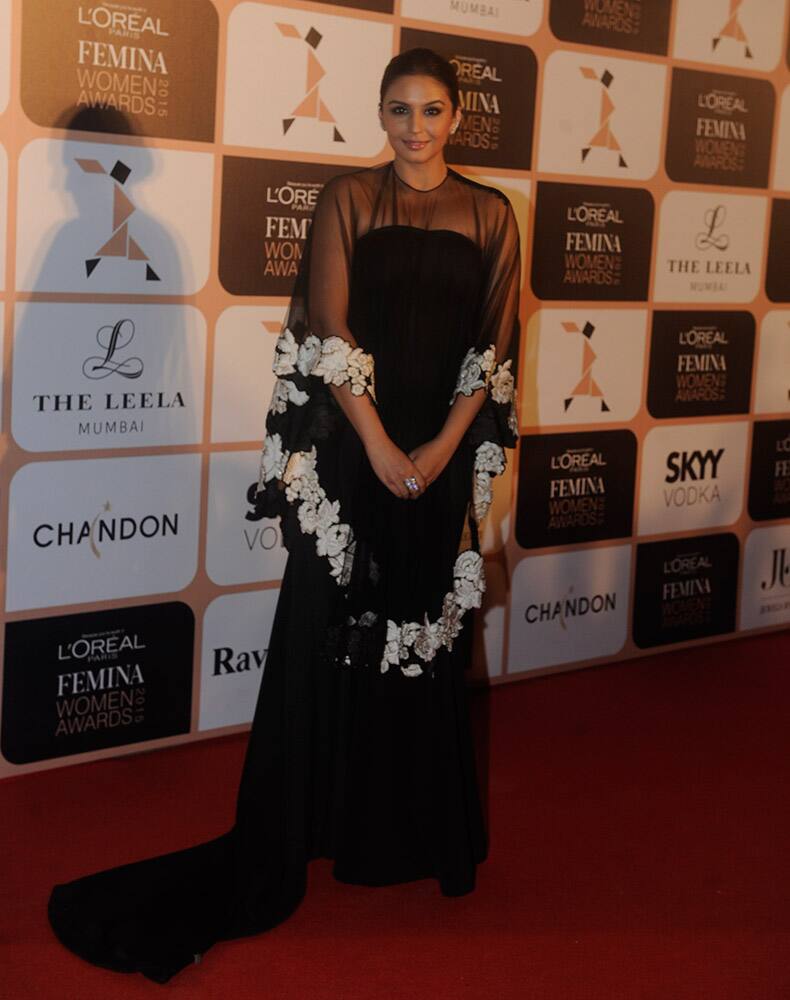 Huma Qureshi during the L'Oreal Paris Femina Women Awards 2015 in Mumbai. DNA