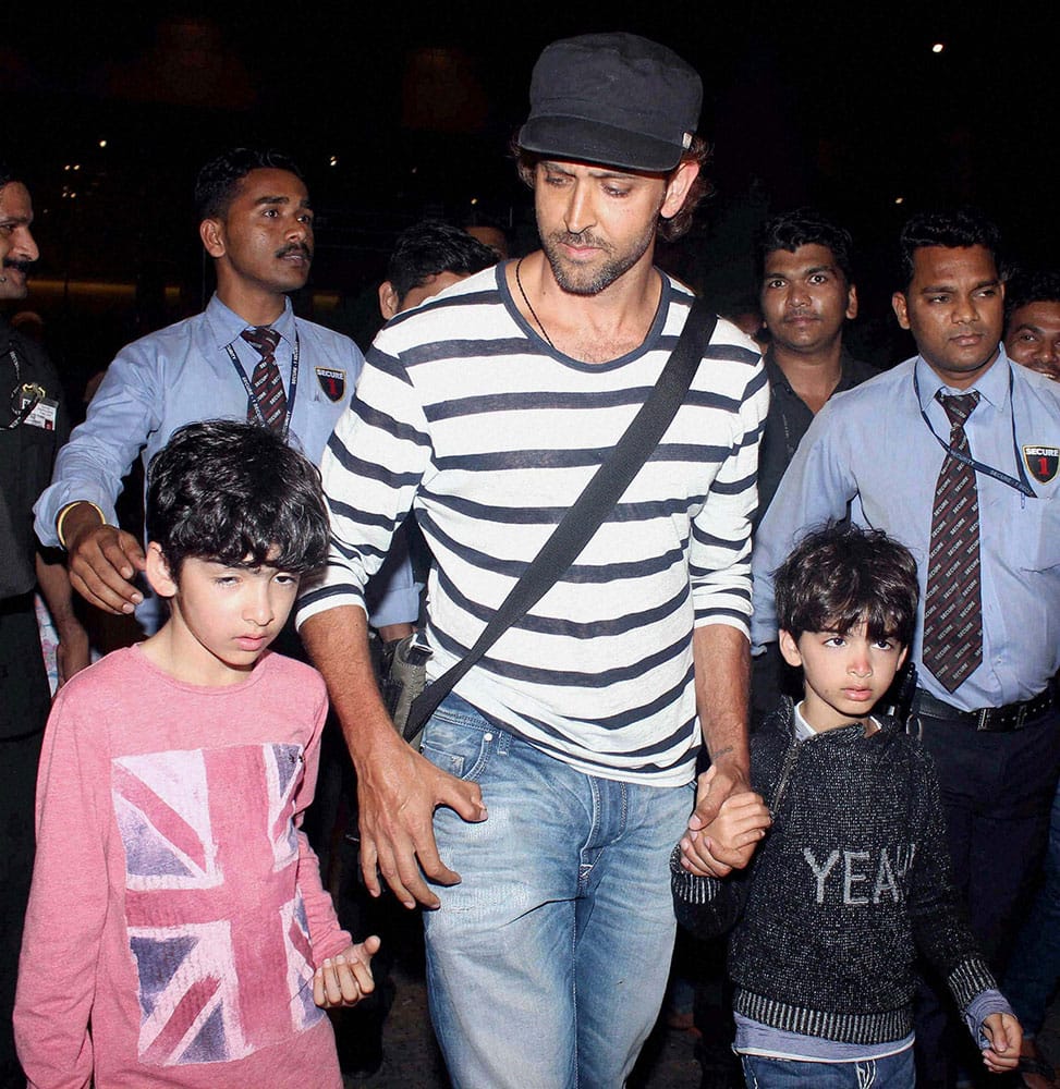 Bollywood actor Hritik Roshan along with his sons Hrehaan and Hridhaan spotted at the airport in Mumbai.
