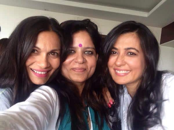 The crazy, bright, independent, funny witches of Macbeth. Shakespeare would've loved us  @mariagorettiz @jaya_misra - Twitter‏@minimathur